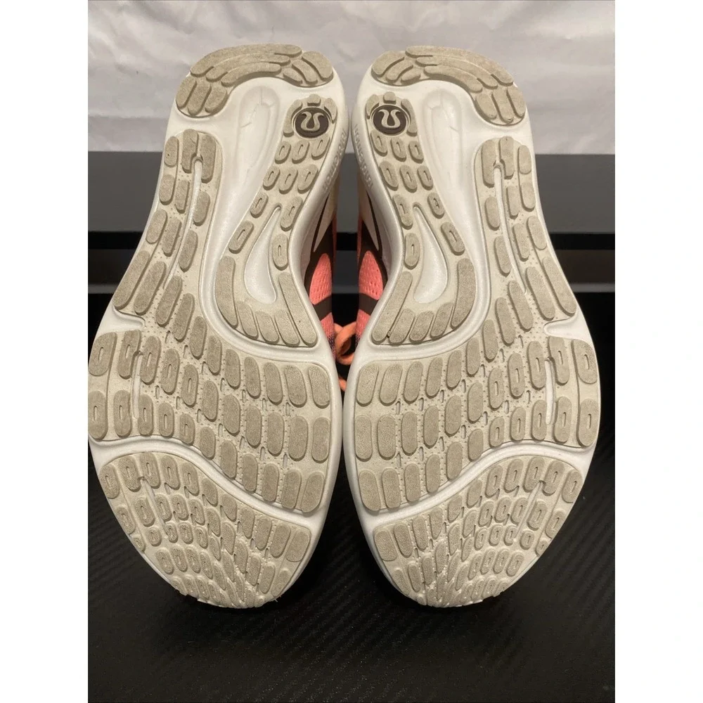 Lululemon‎ Beyondfeel Running Shoes Juicy Peach Bone Espresso Women's Size 8